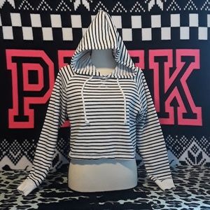 FOREVER 21 Crop Top Hoodie